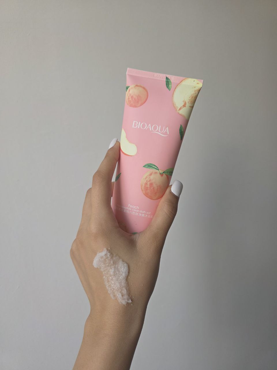 نمک بدن هلو بیوآکوا ۲۵۰ گرم